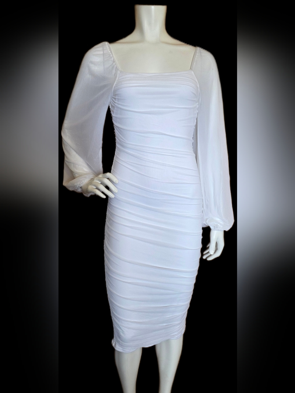 💙 111. Zesica Size S Sheer Sleeve Dress